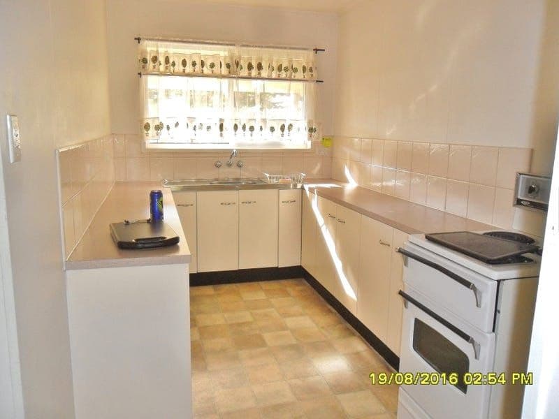 1 / 10 McVeigh Street, Kepnock, Kepnock - Thumbnail 3