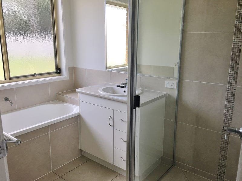 22 Malvern Drive, Moore Park Beach, Moore Park Beach - Thumbnail 5