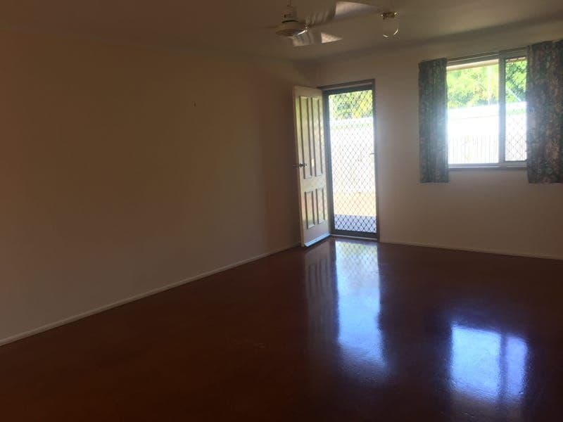 1 / 4 Cleary Street, Millbank, Millbank - Thumbnail 4