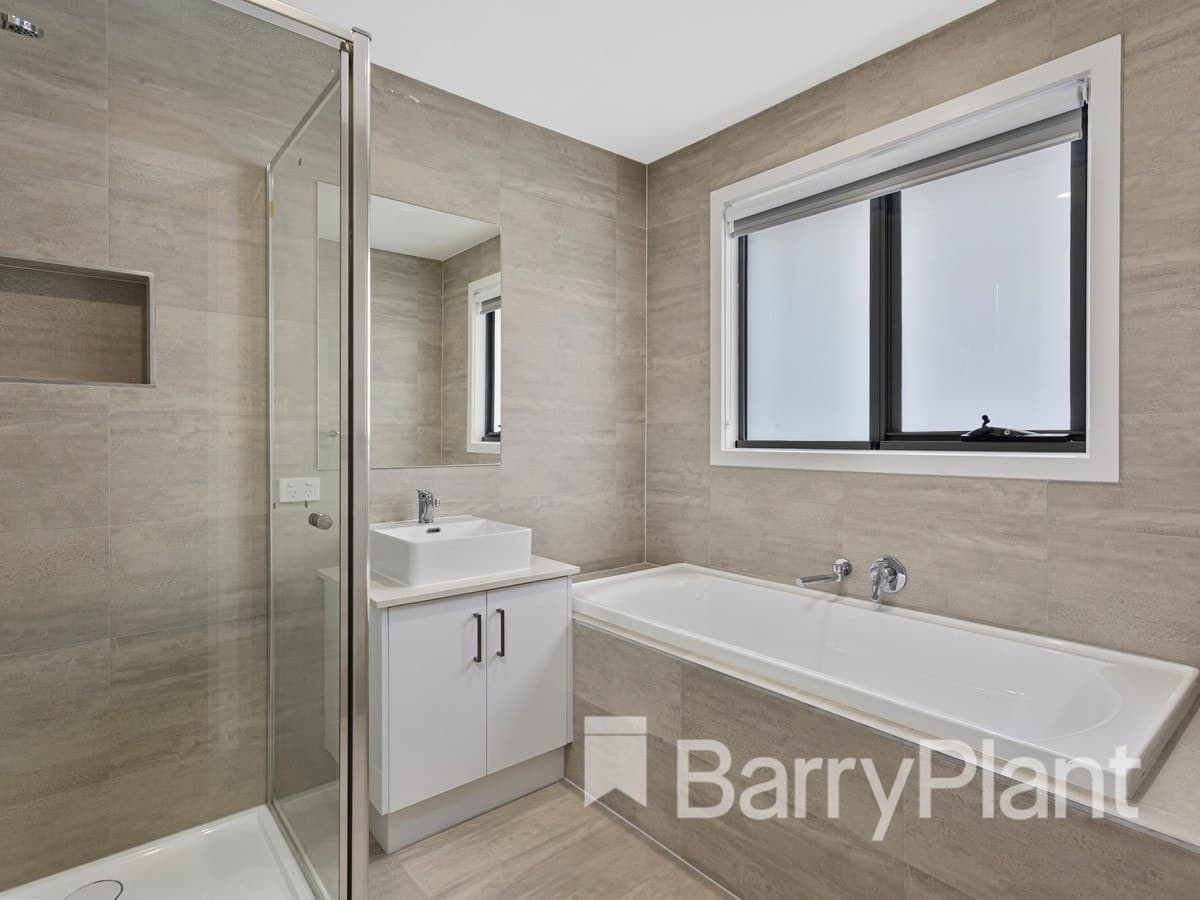 1/19 Rosebrook StreetRosebud, VIC 3939  - Leased, Rosebud - Thumbnail 2