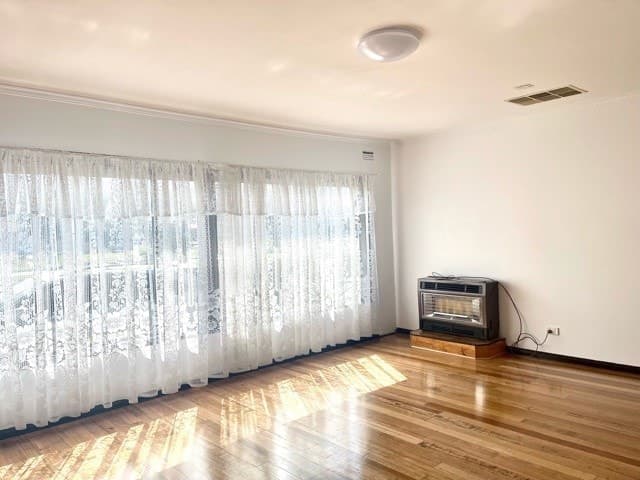 53 Taylors RoadSt Albans, VIC 3021  - Leased, St Albans - Thumbnail 5