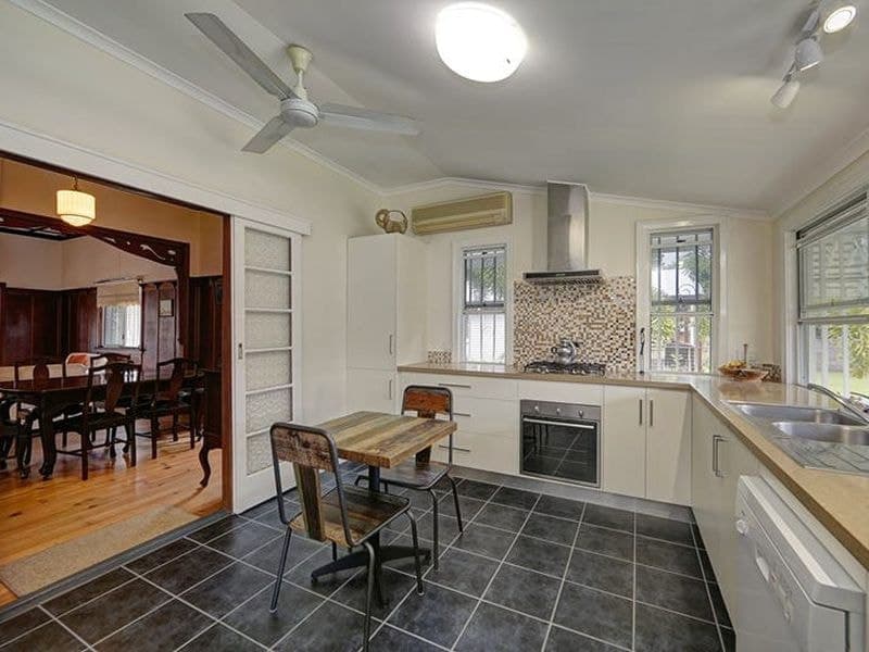 153 Woongarra Street, Bundaberg ..., Bundaberg .. - Thumbnail 3