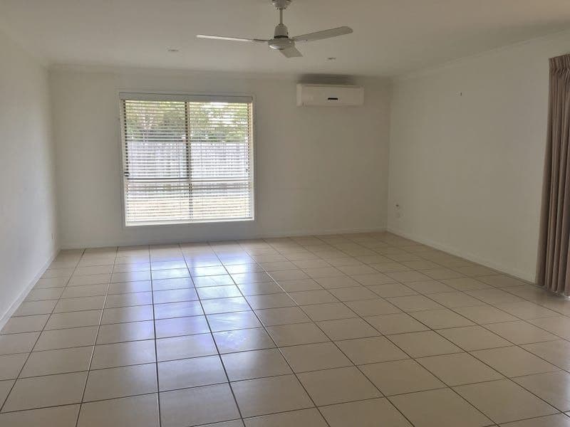 8 Cycad Close, Moore Park Beach, Moore Park Beach - Thumbnail 4