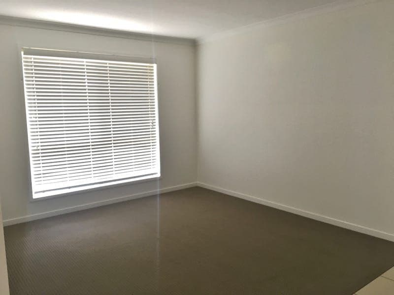 8 Cycad Close, Moore Park Beach, Moore Park Beach - Thumbnail 5
