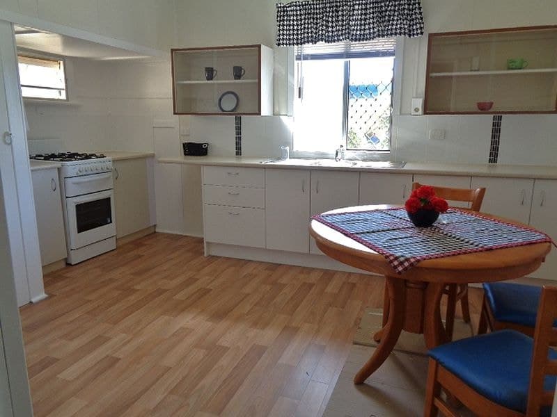 50 Mount Perry Road, Bundaberg North, Bundaberg N.. - Thumbnail 3