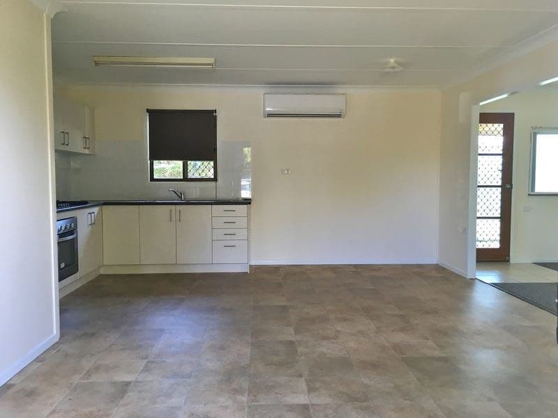 1 Ovens Street, Bundaberg East, Bundaberg East - Thumbnail 3
