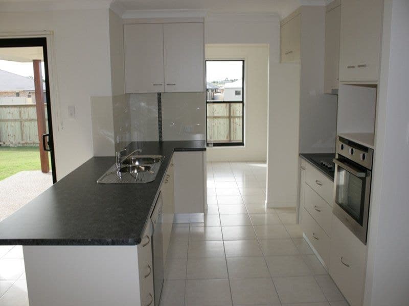 2 Studholme Court, Kalkie, Kalkie - Thumbnail 3