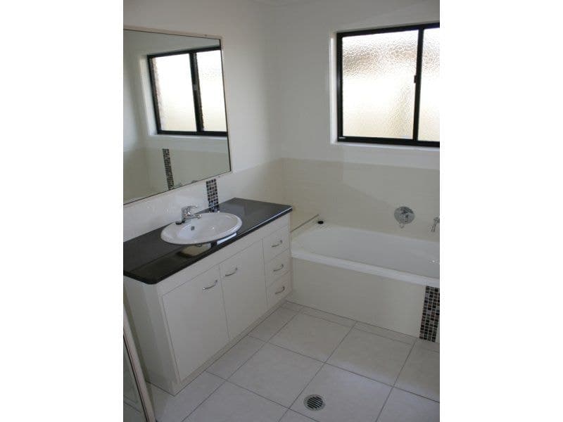 2 Studholme Court, Kalkie, Kalkie - Thumbnail 5