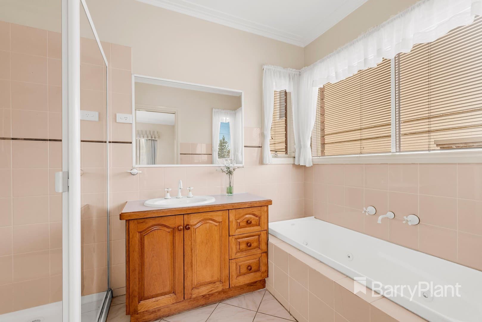 46 Wetherby RoadDoncaster, VIC 3108  - Leased, Doncaster East - Thumbnail 6