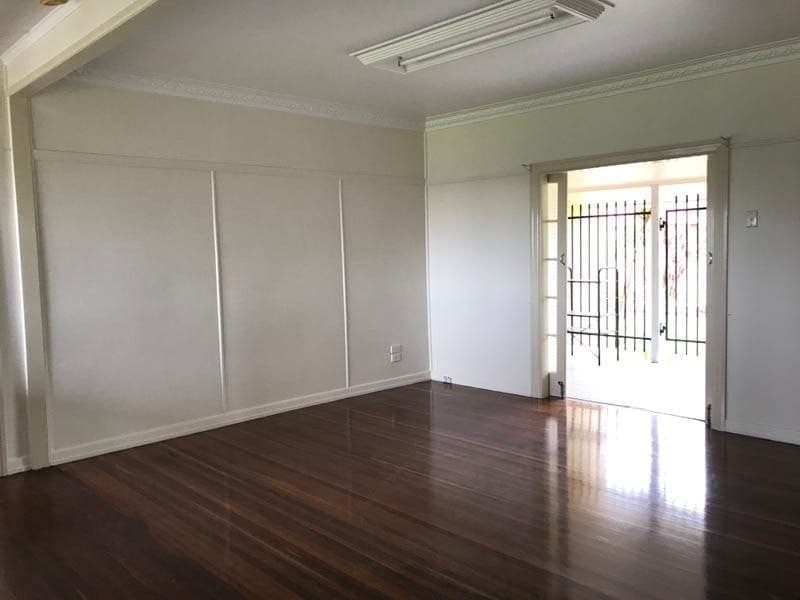 22 Adams Street, Bundaberg West, Bundaberg West - Thumbnail 4