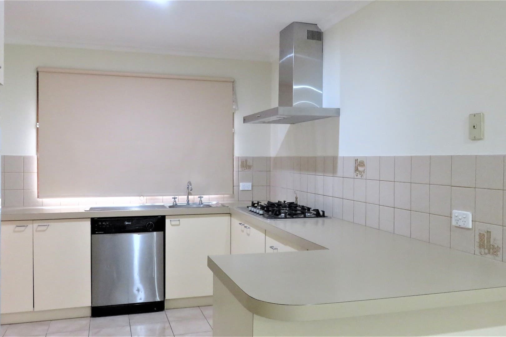 14 Ashfield DriveBerwick, VIC 3806  - Leased, Berwick - Thumbnail 5