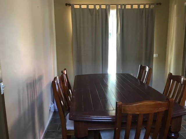 22 Plaza CrescentDingley Village, VIC 3172  - Leased, Dingley Village - Thumbnail 3