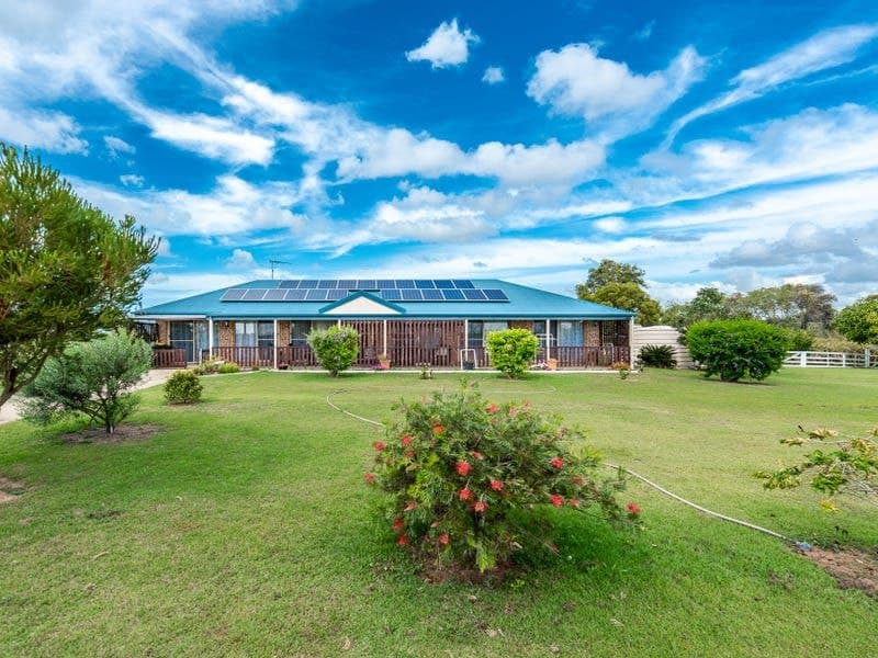 2 Judys Place, Moore Park Beach, Moore Park Beach - Thumbnail 2