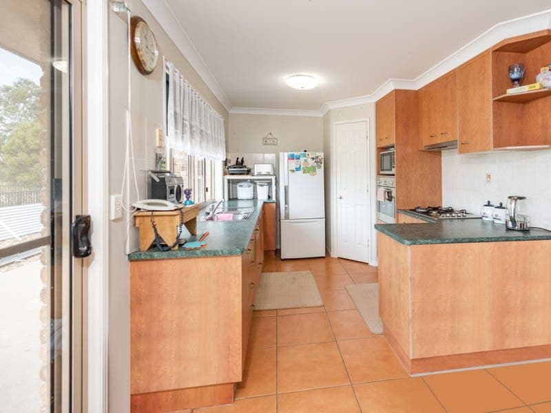 2 Judys Place, Moore Park Beach, Moore Park Beach - Thumbnail 3
