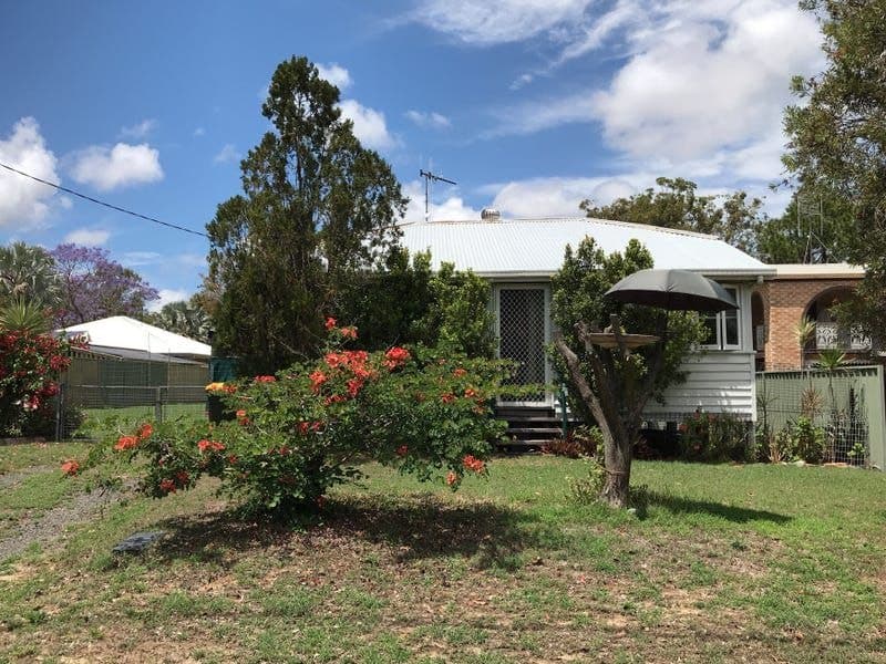 70 Avoca Street, Millbank, Millbank - Thumbnail 2