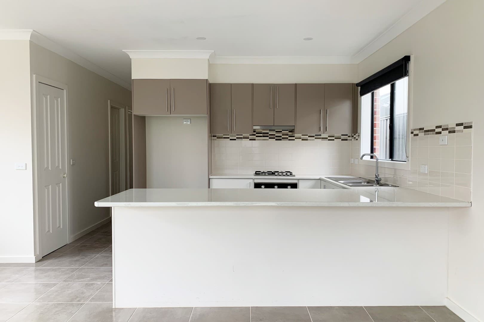 27 Crestwood RoadGreenvale, VIC 3059  - Leased, Greenvale - Thumbnail 4
