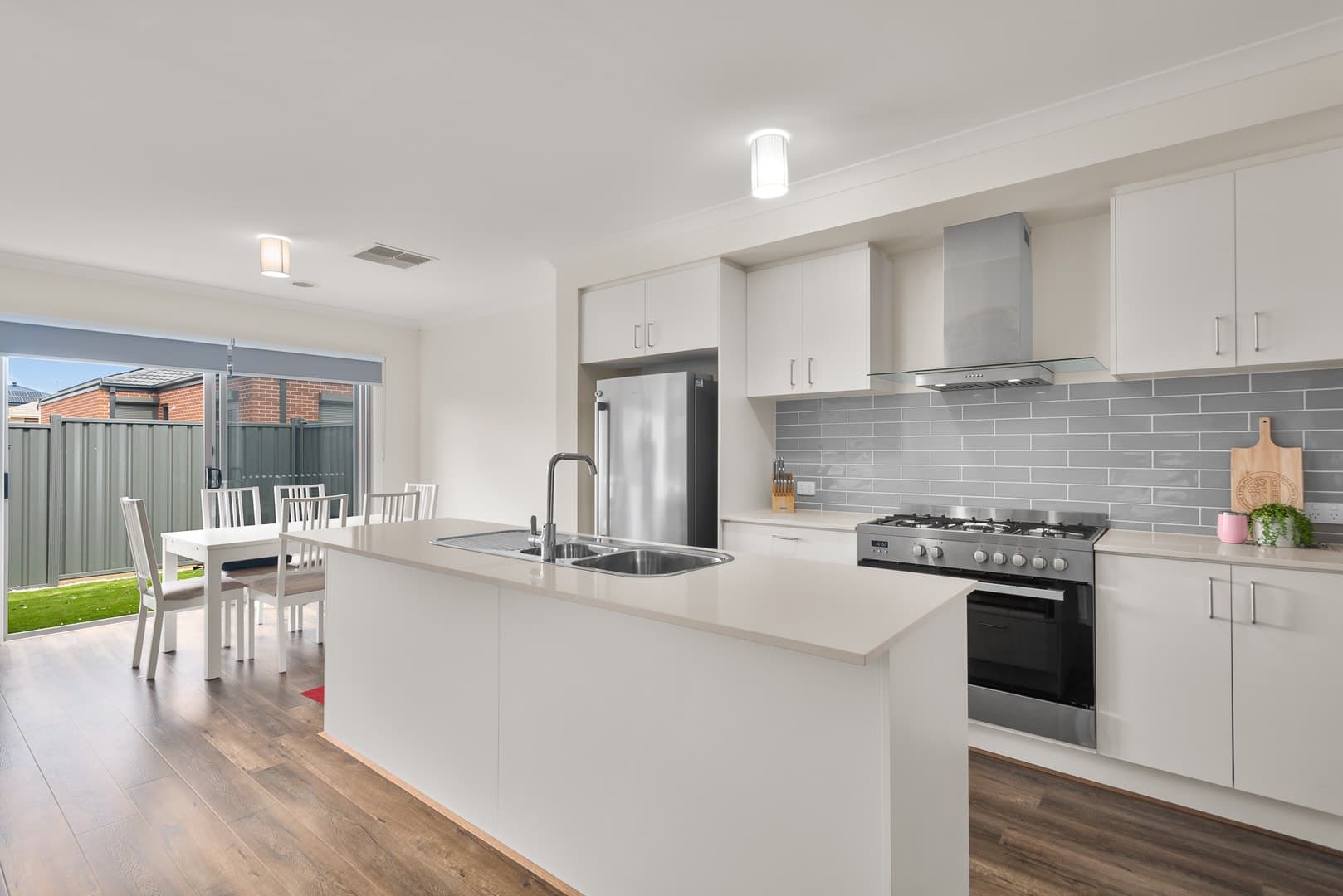 9 Goadby DriveMernda, VIC 3754  - Leased, Mernda - Thumbnail 2