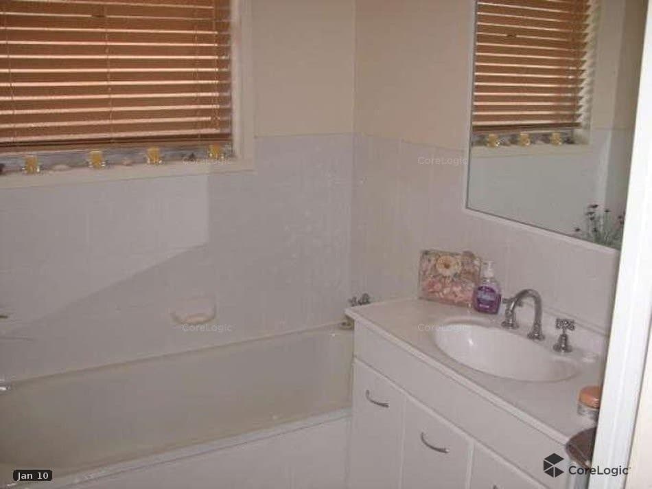 72 Northumberland CrescentShepparton, VIC 3630  - Leased, Shepparton - Thumbnail 4