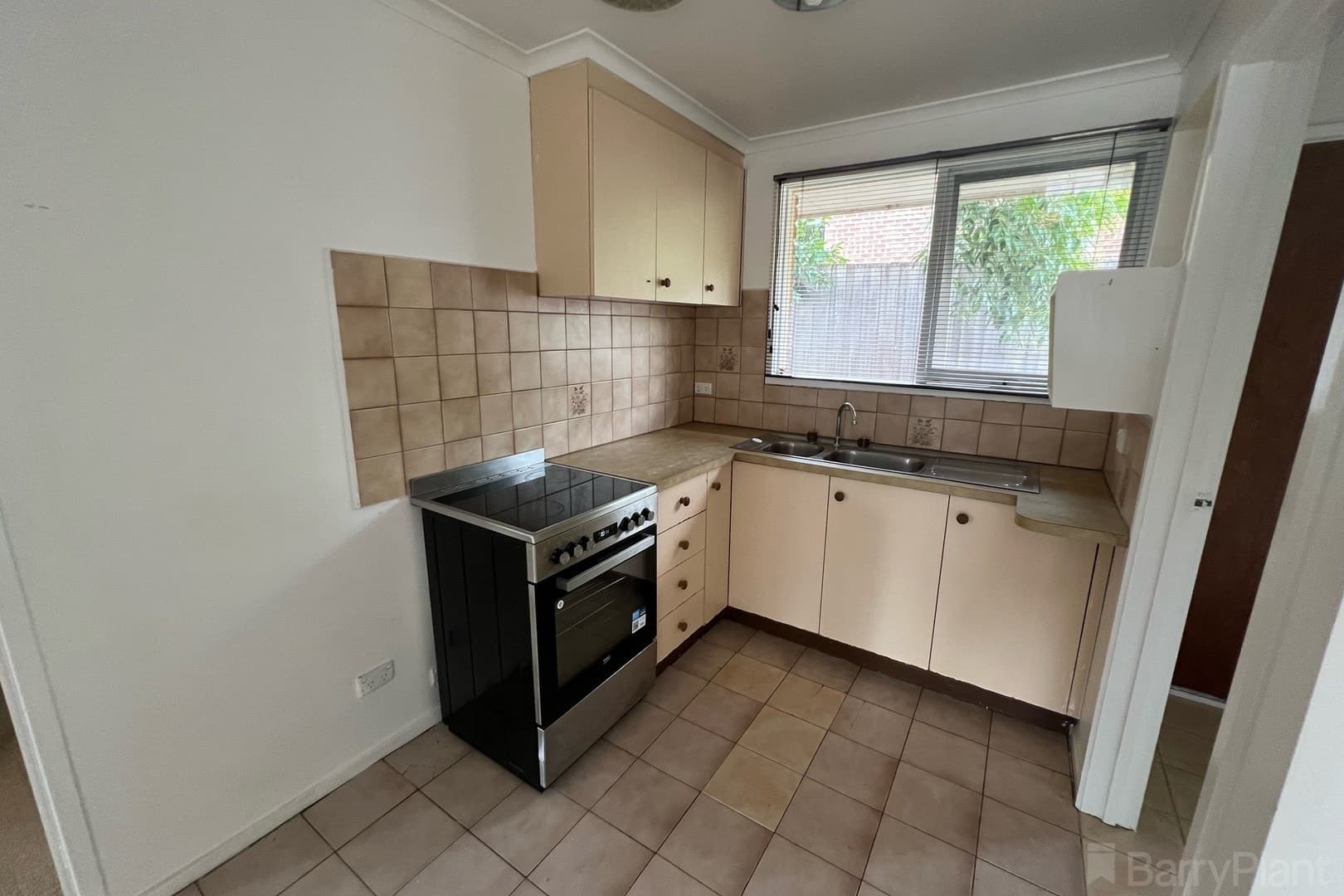 3/7 Ford StreetRingwood, VIC 3134  - Leased, Ringwood - Thumbnail 4