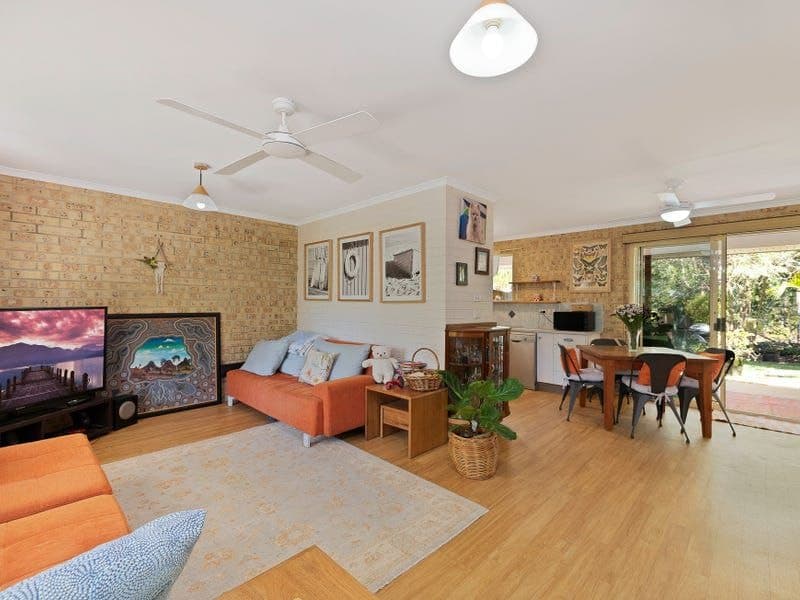 4 Kentia Avenue, Moore Park Beach, Moore Park Beach - Thumbnail 5