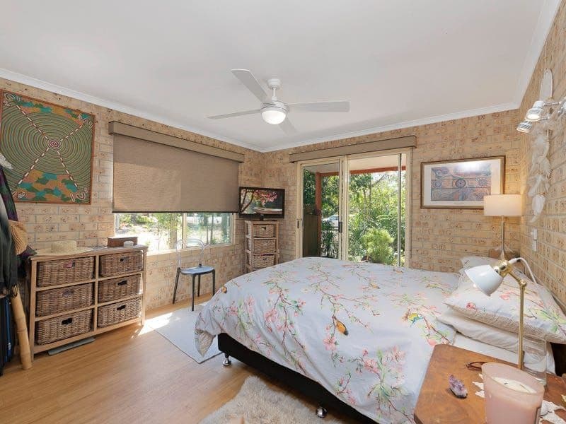 4 Kentia Avenue, Moore Park Beach, Moore Park Beach - Thumbnail 6
