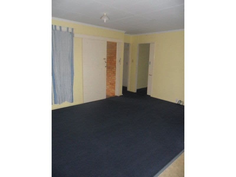 102A Crofton Street, Bundaberg West, Bundaberg West - Thumbnail 4