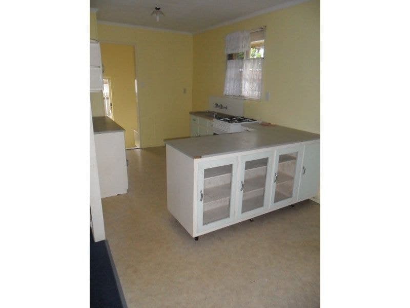 102A Crofton Street, Bundaberg West, Bundaberg West - Thumbnail 5