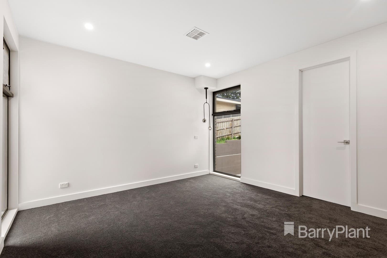 1/93 St Clems RoadDoncaster East, VIC 3109  - Leased, Doncaster East - Thumbnail 4