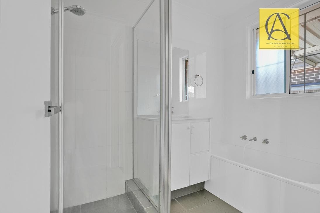 6 Schubert Place, BONNYRIGG HEIGHTS NSW 2177, Bonnyrigg Heights - Image 1