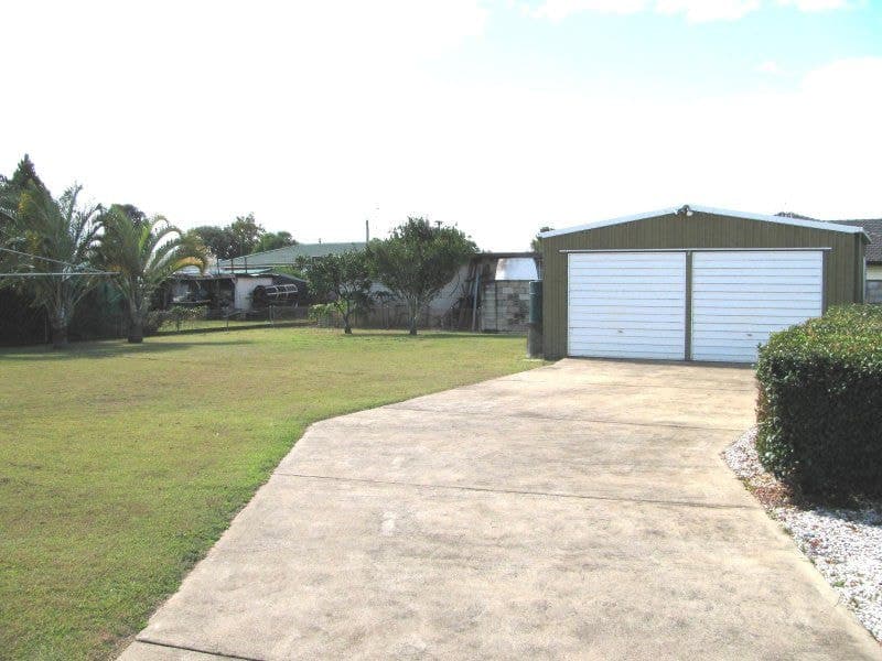 Avenell Heights, Avenell Heights - Thumbnail 3