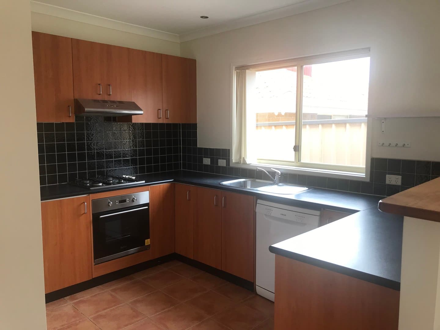 14 Albert PlaceHoppers Crossing, VIC 3029  - Leased, Hoppers Crossing - Thumbnail 4