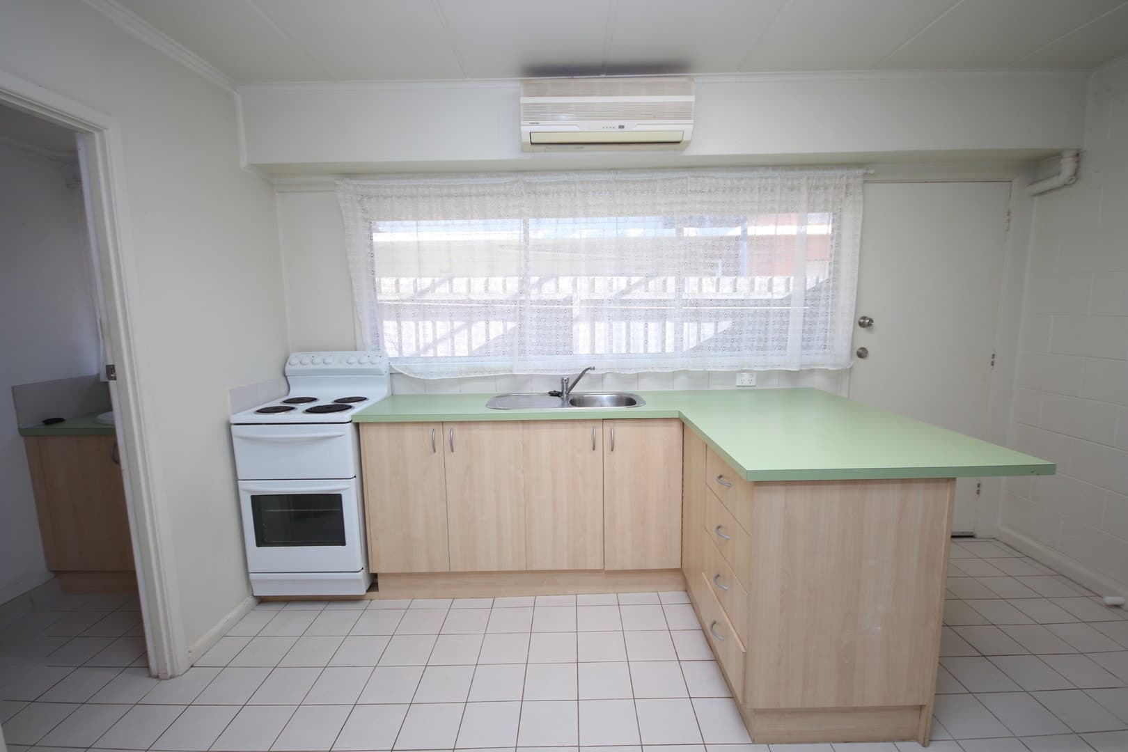 7/103 Gertrude StreetGeelong West, VIC 3218  - Leased, Geelong West - Thumbnail 7