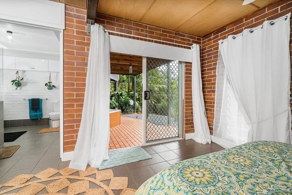 79 Bimbadeen Avenue, Banora Point NSW 2486, Banora Point - Thumbnail 4
