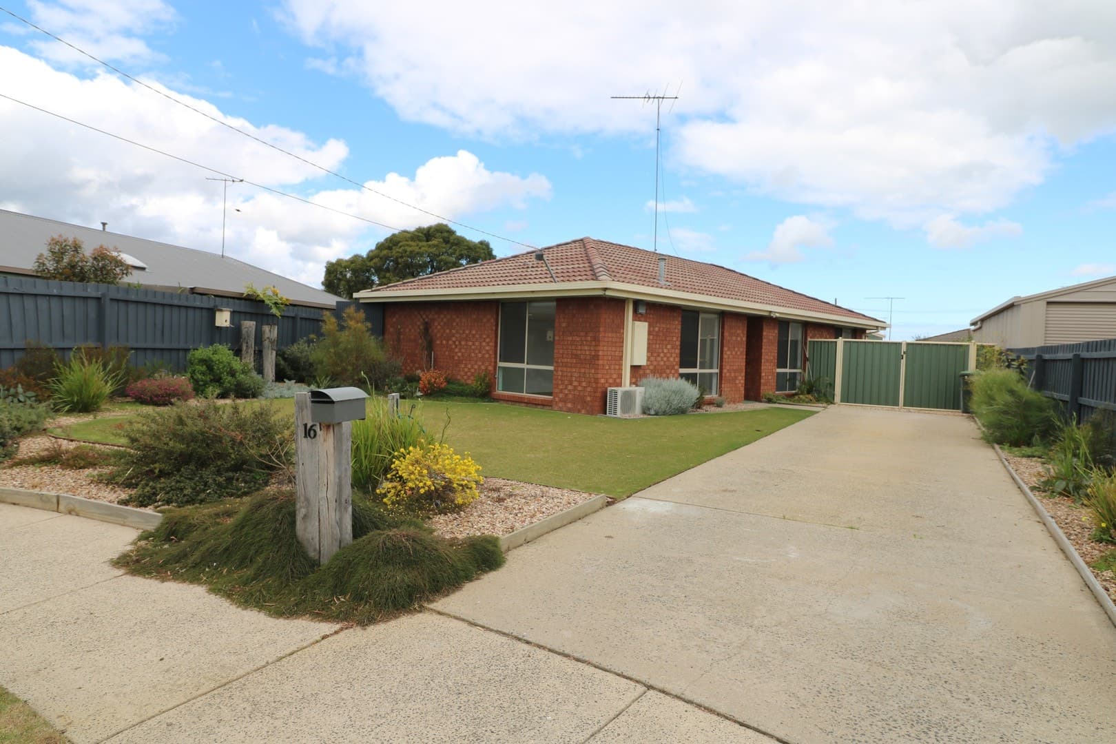 16 Ottoman CourtSt Albans Park, VIC 3219  - Leased, St Albans Park - Image 1