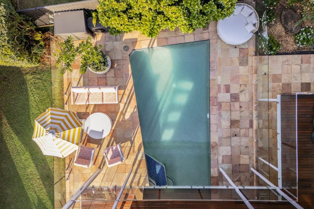 33 Oyster Point Road, Banora Point NSW 2486, Banora Point - Thumbnail 2