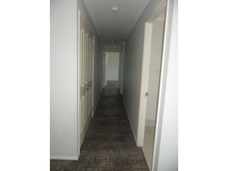 52 Grevillea Avenue, Innes Park, Innes Park - Thumbnail 6