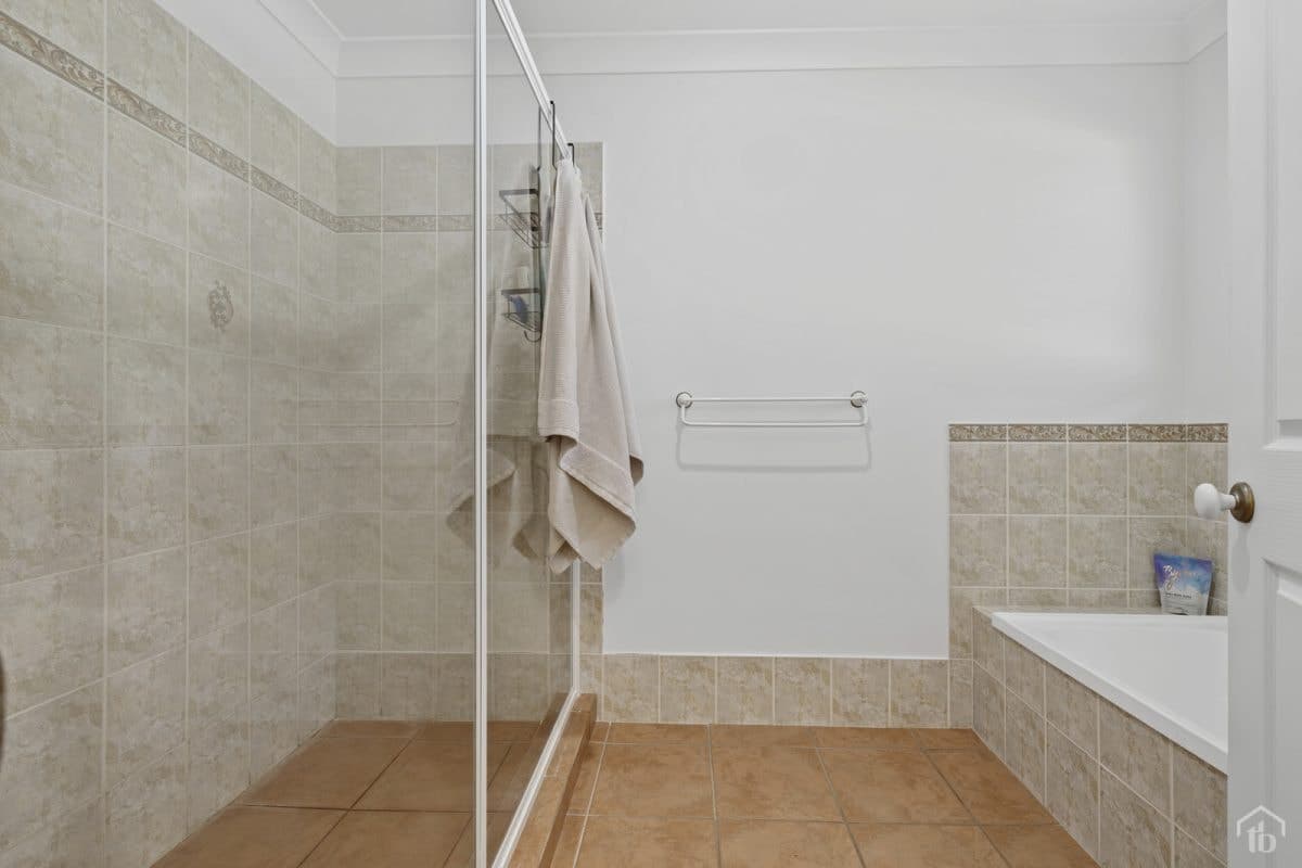 9 Nandina Terrace, Banora Point NSW 2486, Banora Point - Thumbnail 2