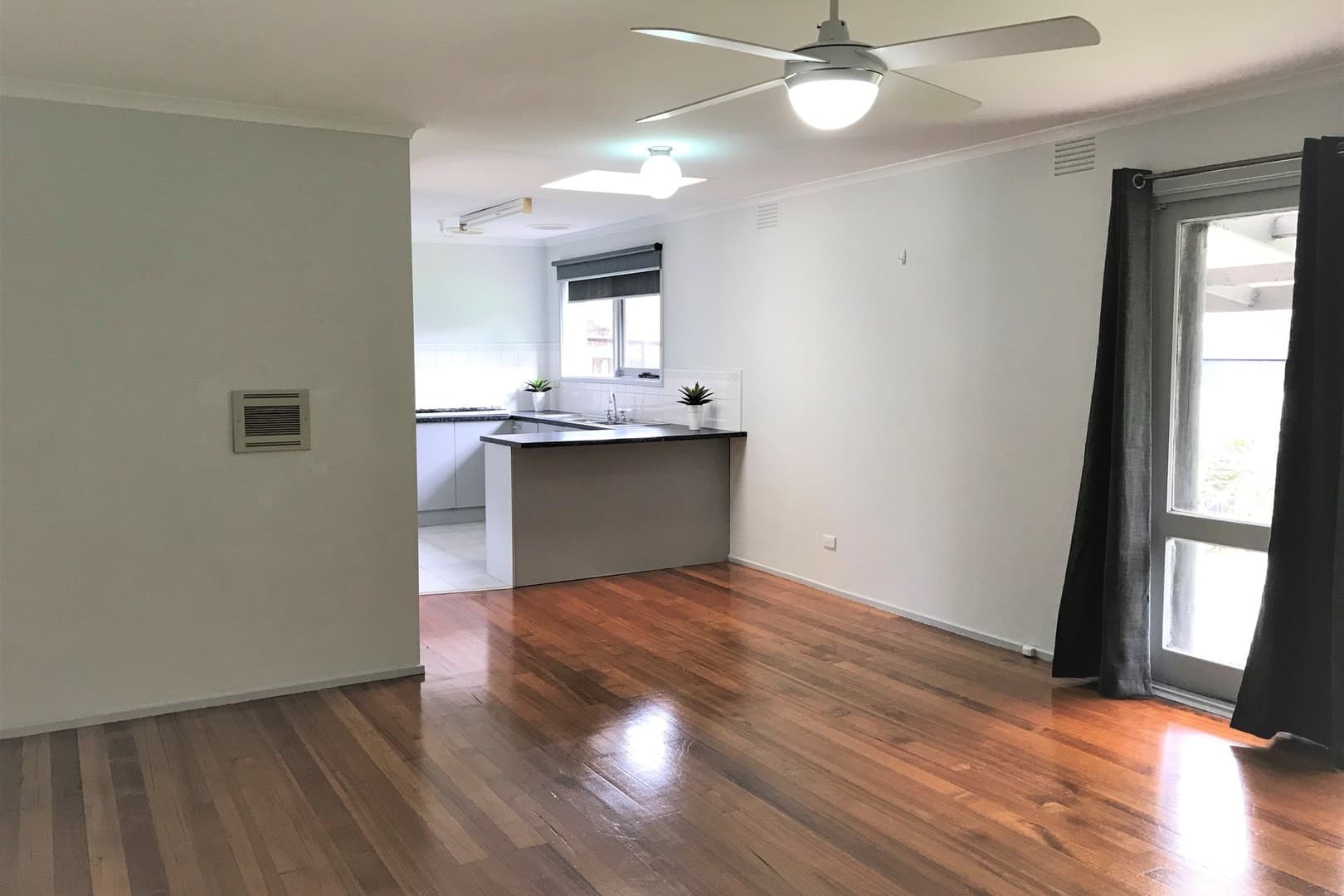15 Greenlaw CrescentBerwick, VIC 3806  - Leased, Berwick - Thumbnail 5