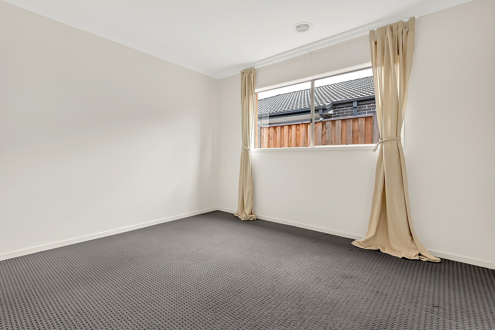 1 Napier WayMickleham, VIC 3064  - Leased, Mickleham - Thumbnail 8