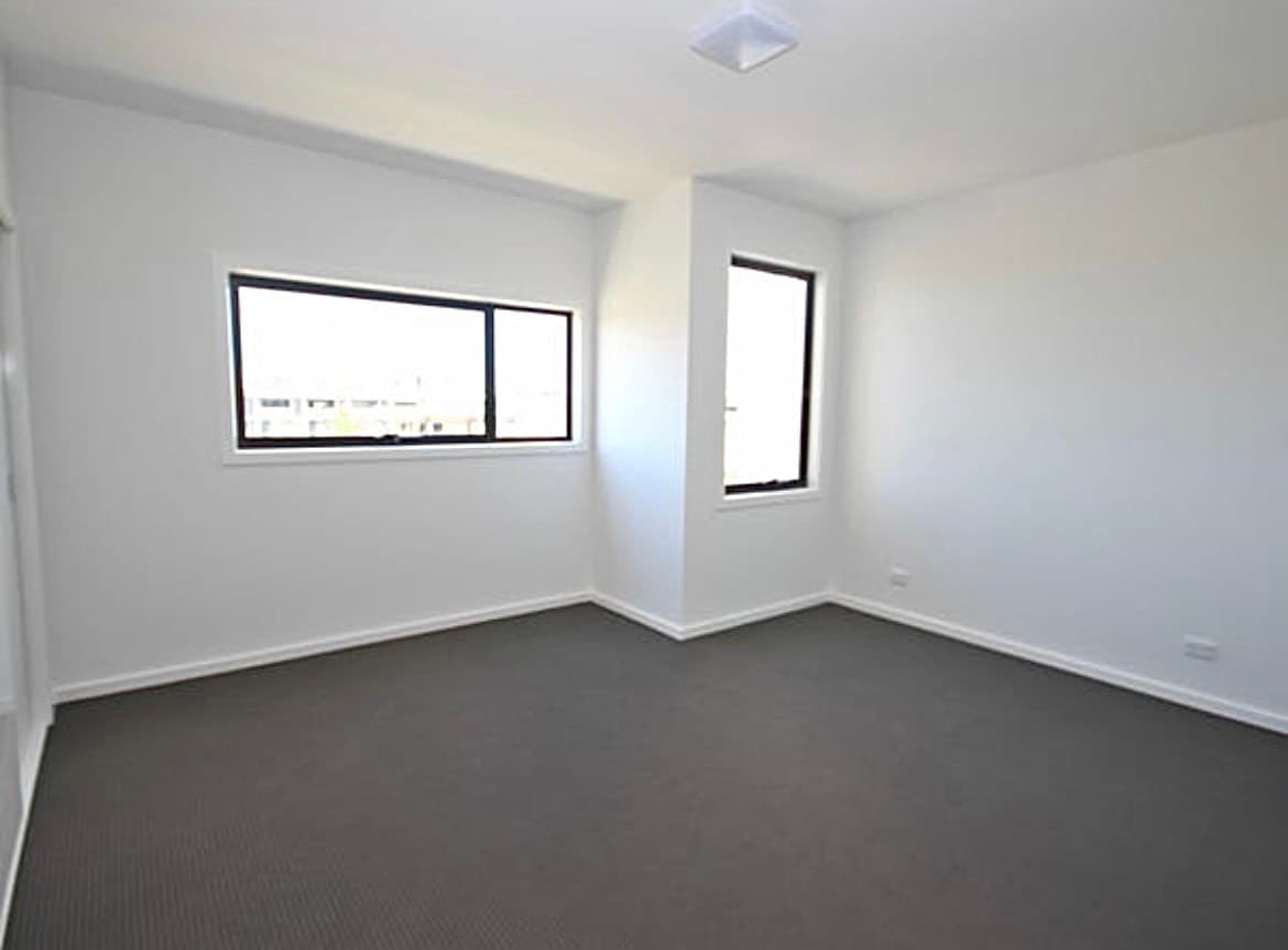 40 Furlong StreetCraigieburn, VIC 3064  - Leased, Craigieburn - Thumbnail 2