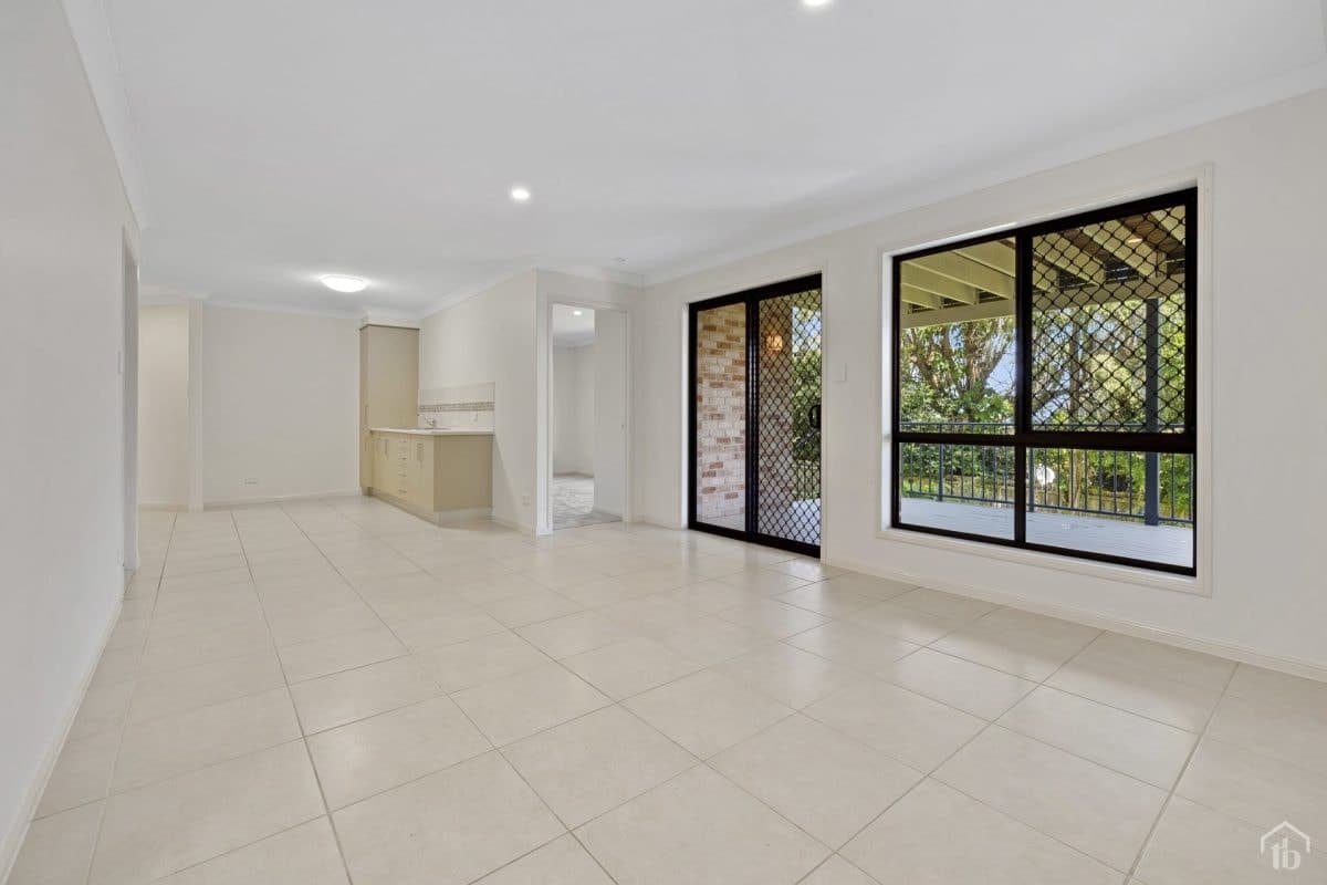 38A Walter Crescent, Banora Point NSW 2486, Banora Point - Thumbnail 2