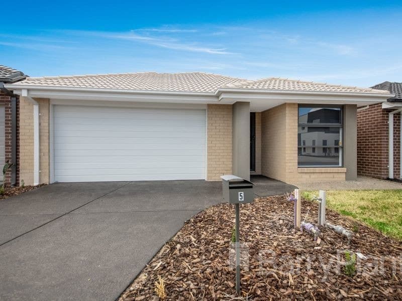 5 Earhart StreetPakenham, VIC 3810  - Leased, Pakenham - Thumbnail 2