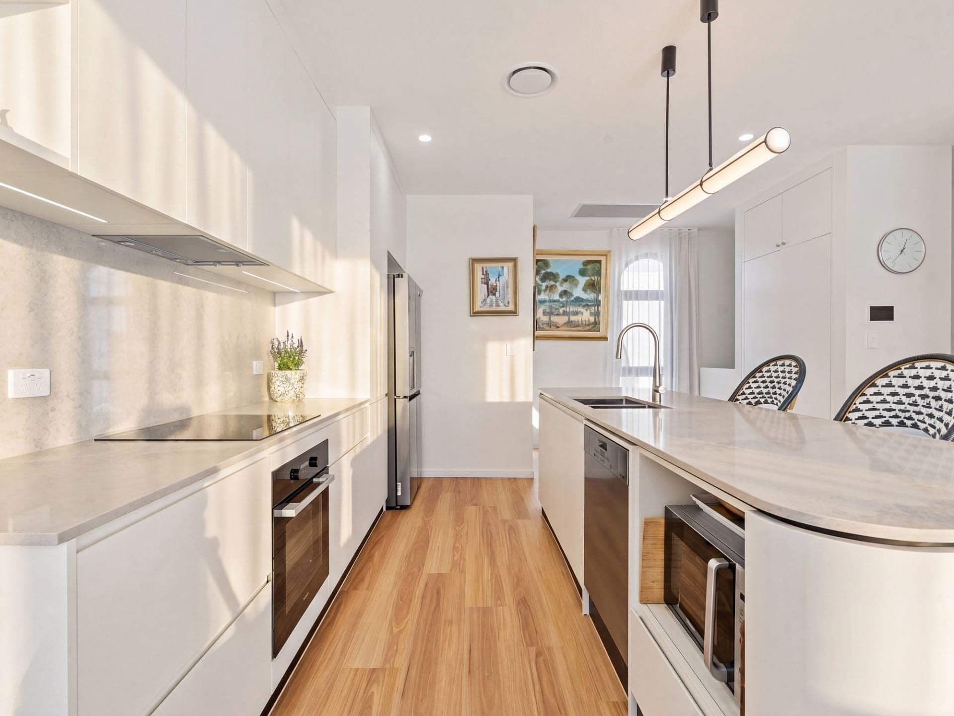 7/2-4 Waterford Court, Bundall - Thumbnail 7