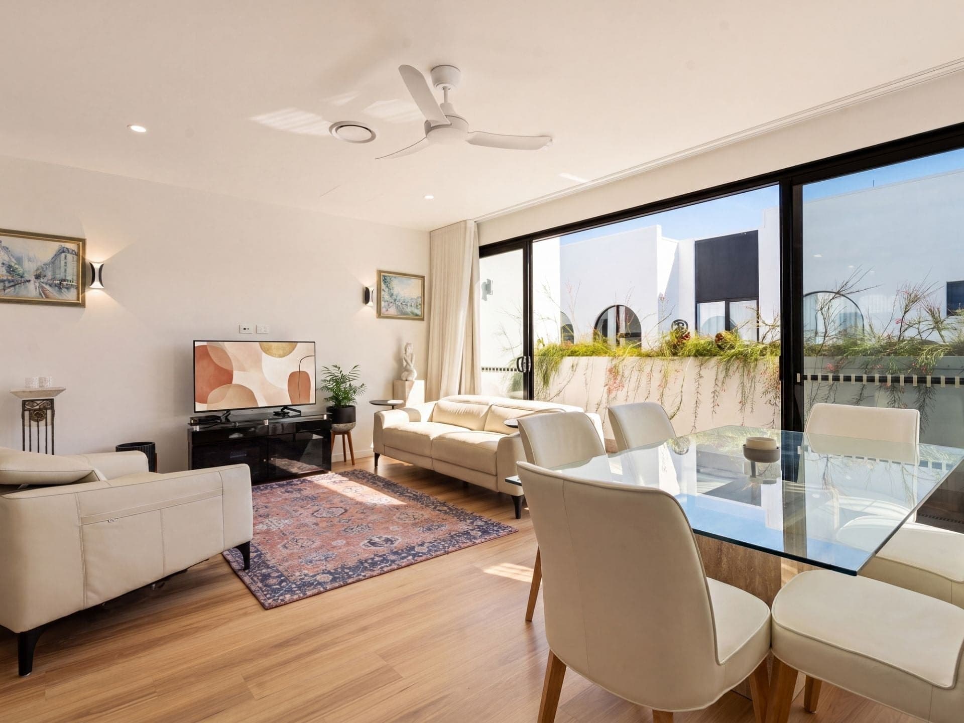 7/2-4 Waterford Court, Bundall - Thumbnail 8