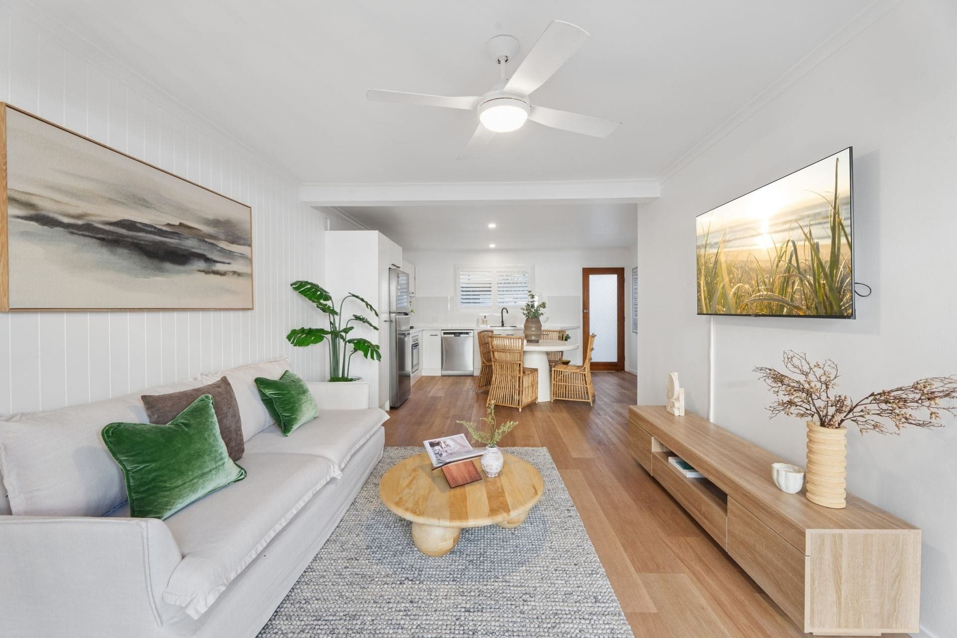 2/198C Hedges Avenue, Mermaid Beach - Thumbnail 8