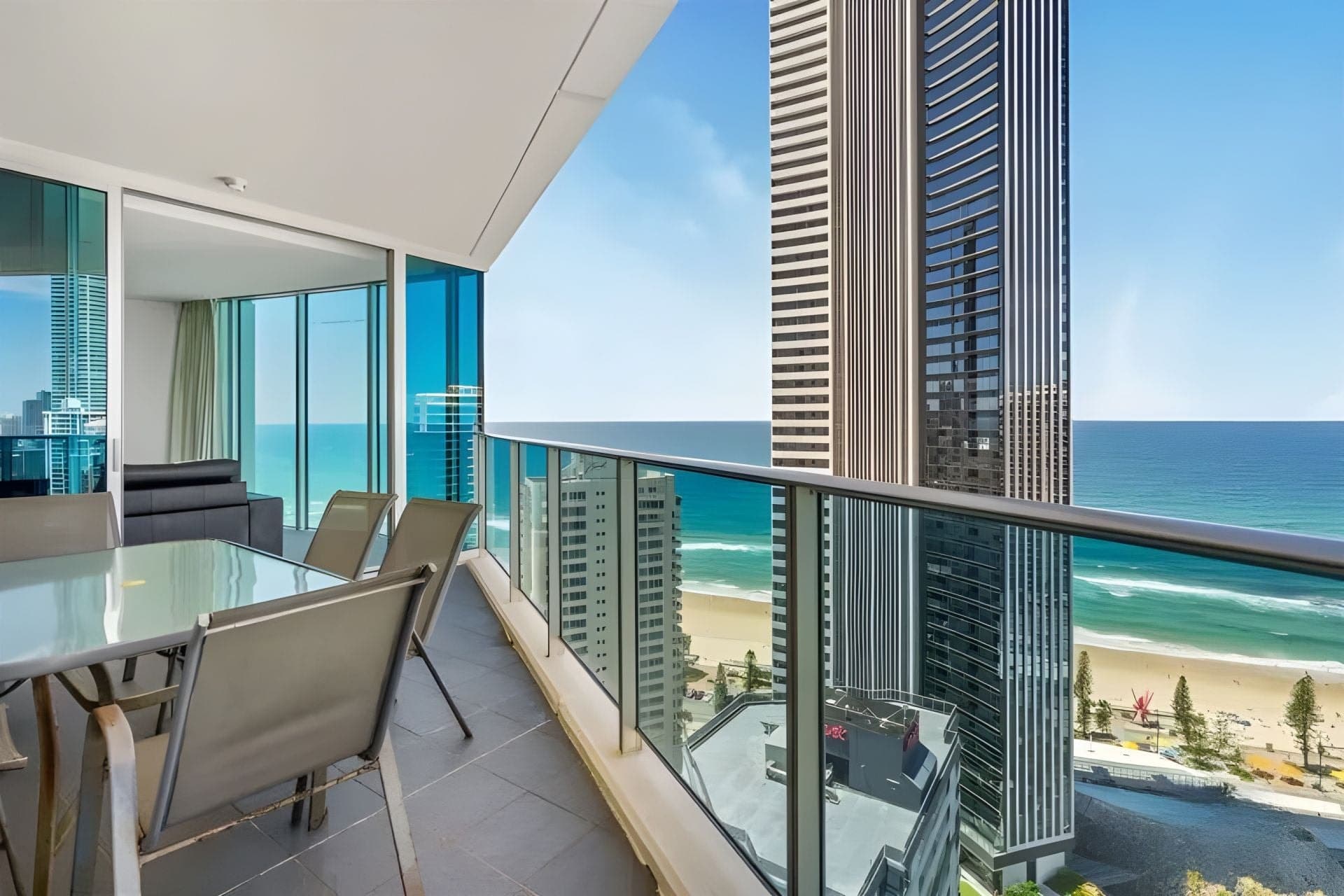 22404/3113 Surfers Paradise Boulevard, Surfers Paradise - Thumbnail 3