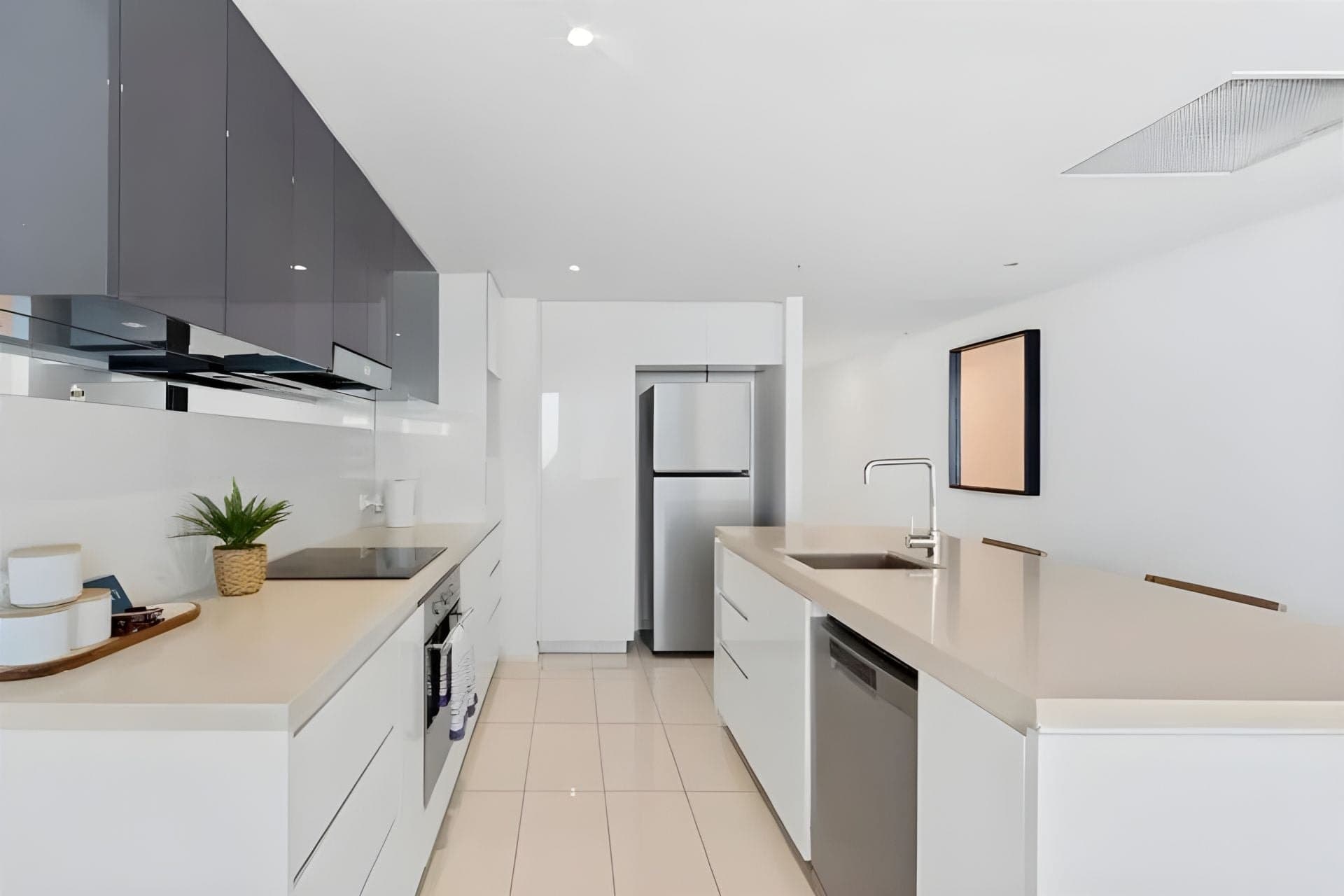 22404/3113 Surfers Paradise Boulevard, Surfers Paradise - Thumbnail 7
