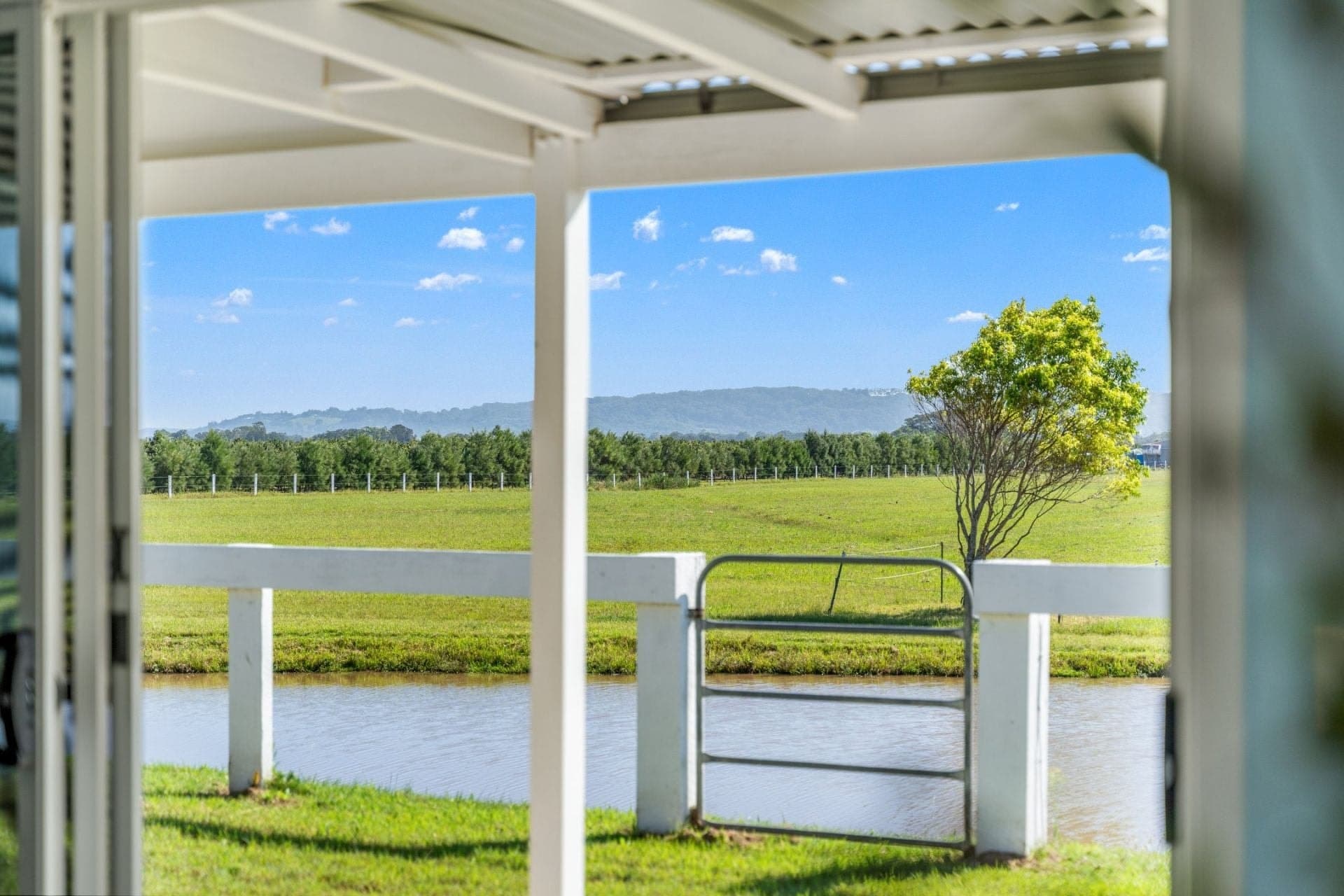 154 Danns Lane, Keith Hall - Image 1