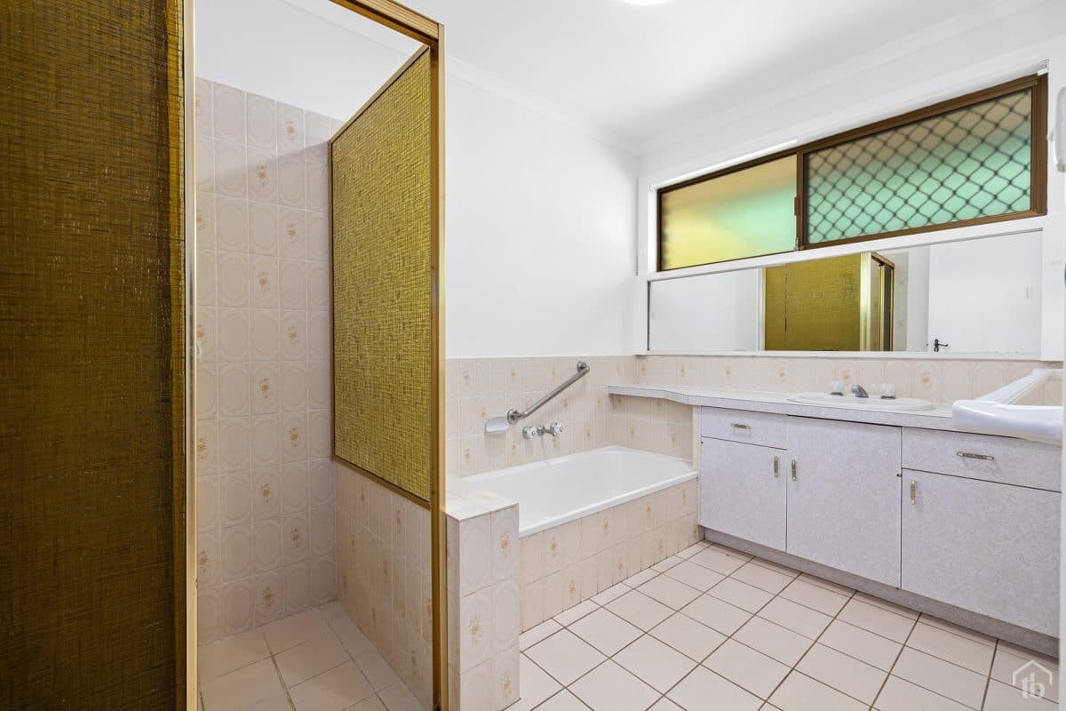 1 Peter Street, Banora Point NSW 2486, Banora Point - Thumbnail 4