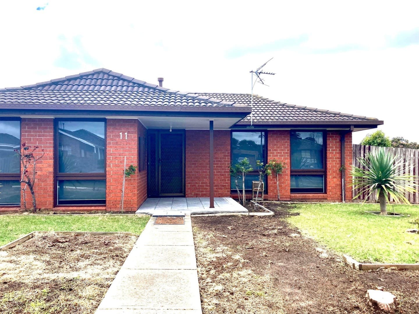 11 Gabrielle CrescentGladstone Park, VIC 3043  - Leased, Gladstone Park - Thumbnail 3